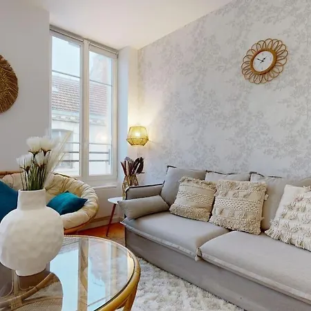 Printemps T2 Cosy Avec Sauna Proche Centre-ville Apartment *